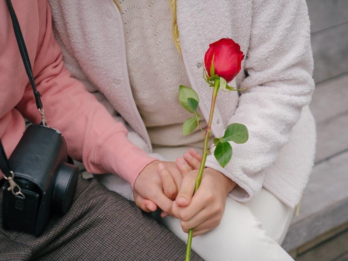 Are you dating your polar opposite? How 1 in 4 Americans make it work